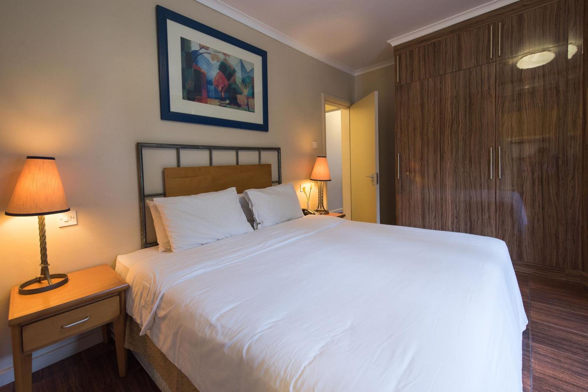 Protea Hotel By Marriott Dar Es Salaam Oyster Bay Dış mekan fotoğraf